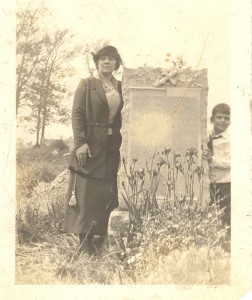 anna-young-atk-at-berthas-grave